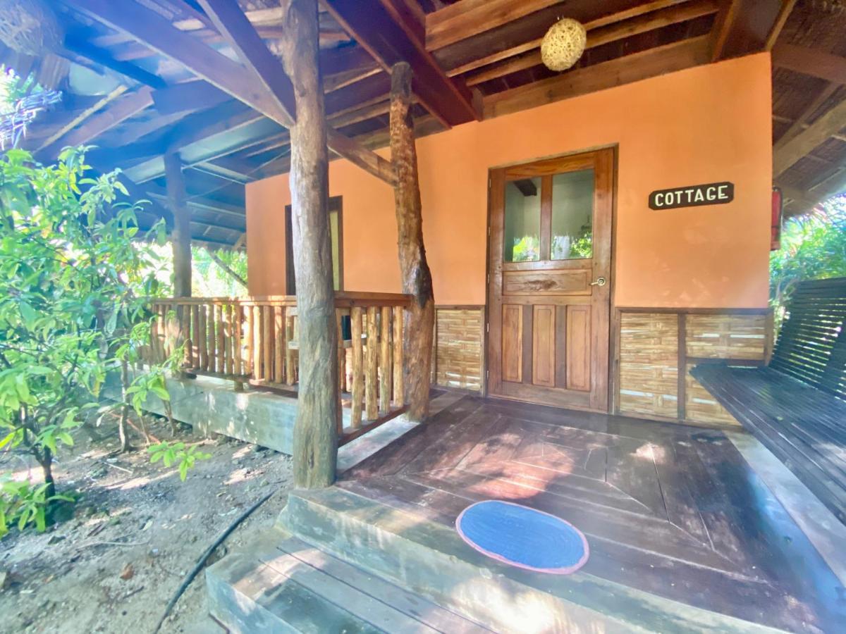 Emerald House Village General Luna (Surigao del Norte) Exterior foto