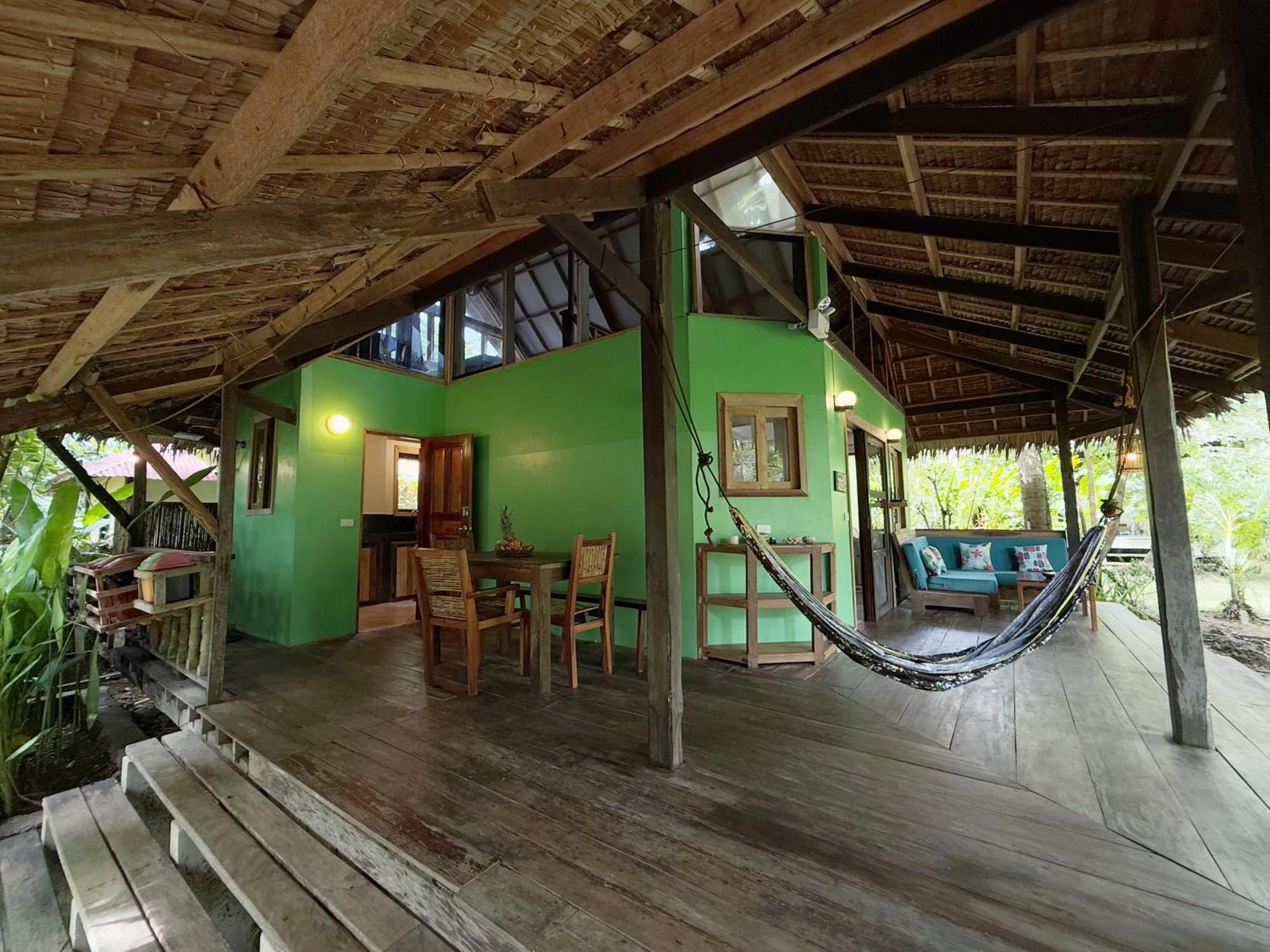 Emerald House Village General Luna (Surigao del Norte) Exterior foto